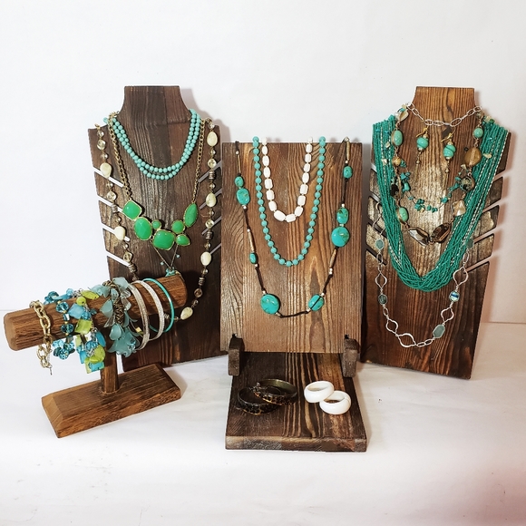 Fashion Jewelry Jewelry - BUNDLE Lot 21 pieces Variety of Costume Jewelry